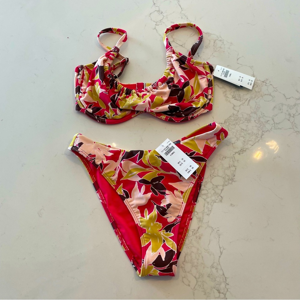 NWOT Abercrombie & Fitch Floral Bikini - Red, Pink, Yellow